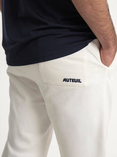 find the Auteuil foro white 1930 sweat pant, 100% recycled cotton, for tennis and lifestyle